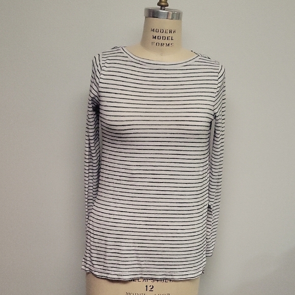 Banana Republic Tops - Banana Republic Black and White Striped Long Sleeve Tunic, Side Slits
